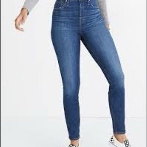 Madewell Curvy Moreaux Wash Jeans